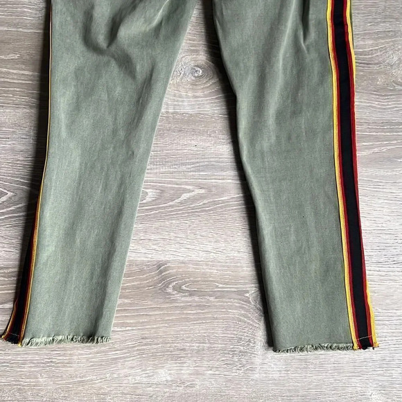 Pam & Gela Side Stripe Pants Militia - Picture 12 of 13
